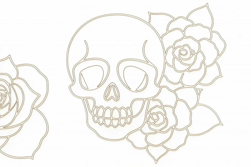 Totenkopf mit Rosen